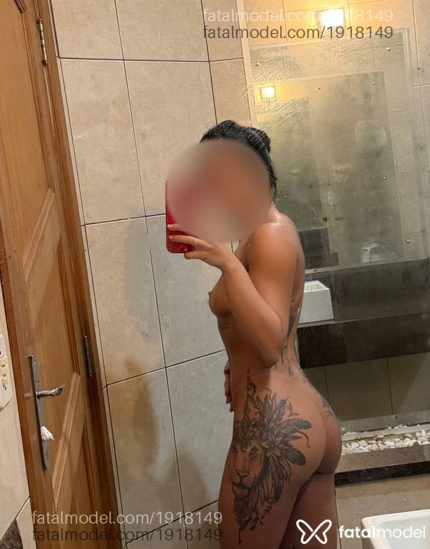 Acompanhante mulher morena (o) de olhos mel - Aurora Moraes