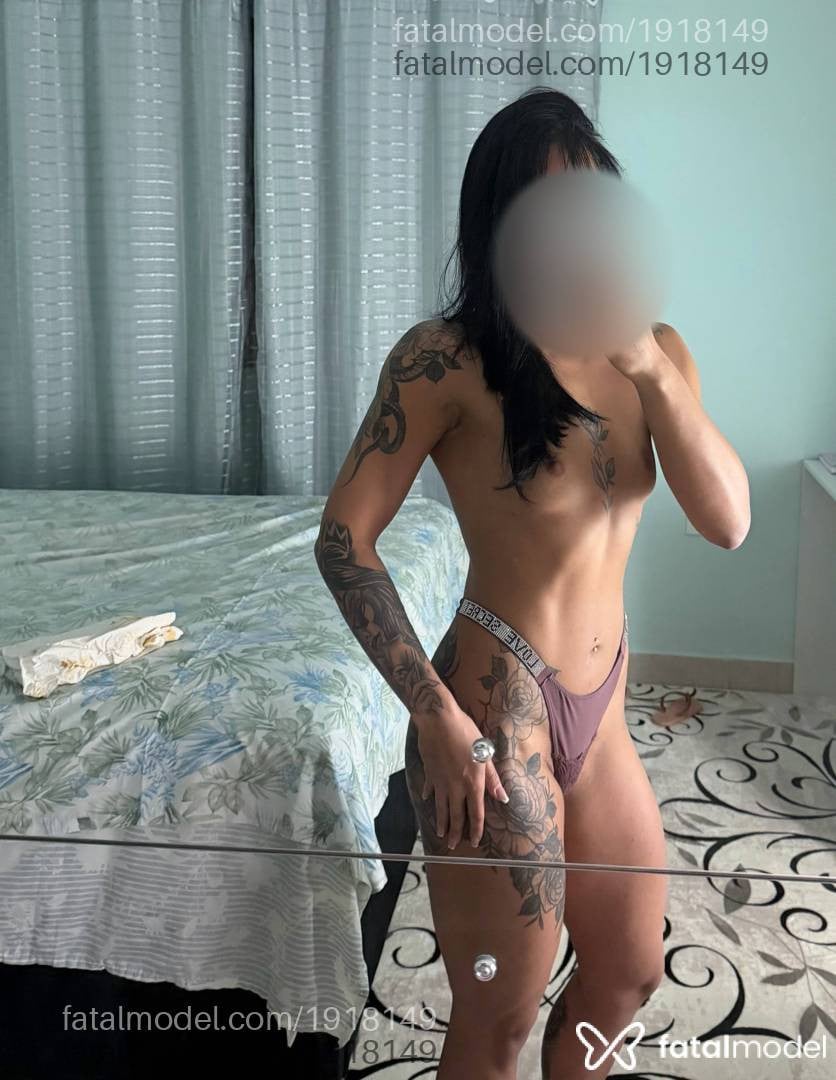 Acompanhante mulher morena (o) de olhos mel - Aurora Moraes