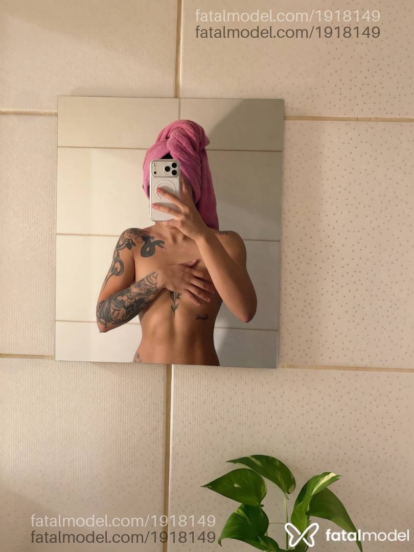 Acompanhante mulher morena (o) de olhos mel - Aurora Moraes