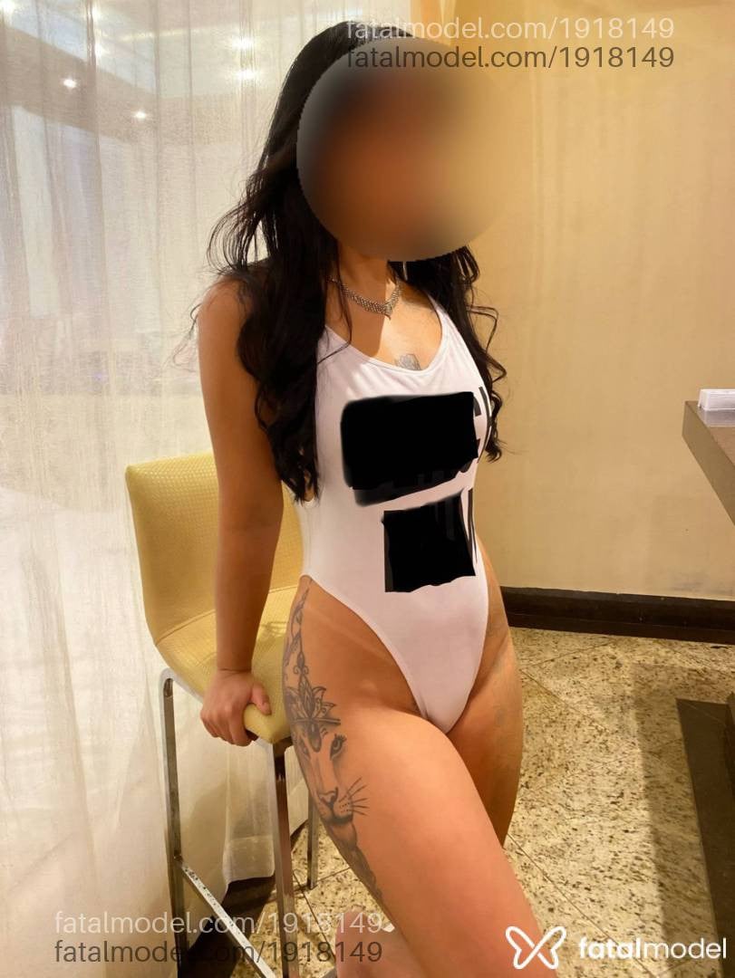 Acompanhante mulher morena (o) de olhos mel - Aurora Moraes