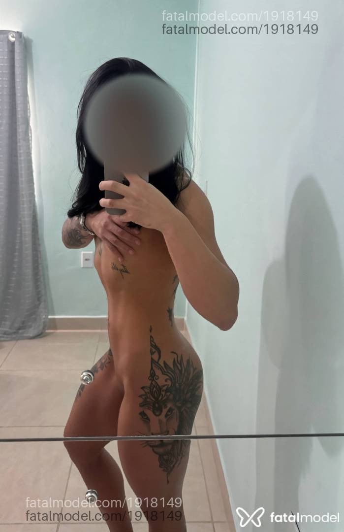 Acompanhante mulher morena (o) de olhos mel - Aurora Moraes