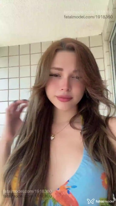 Acompanhante mulher loira (o) de olhos castanhos em Goiânia - Emilly feder