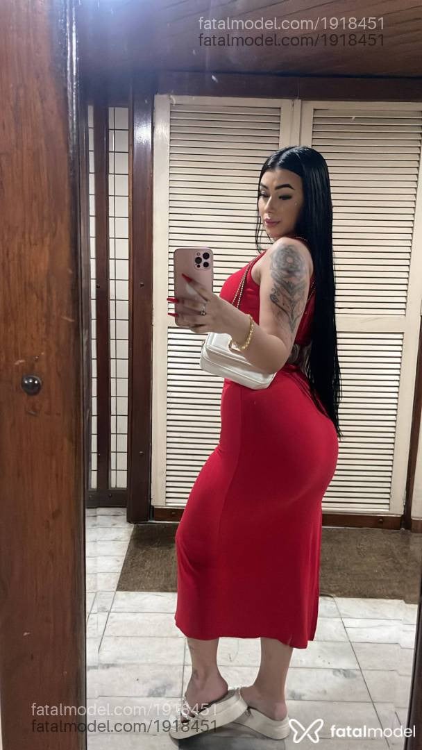 Acompanhante mulher morena (o) de olhos castanhos - Sofi Martins