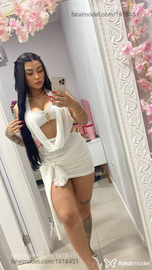 Acompanhante mulher morena (o) de olhos castanhos - Sofi Martins