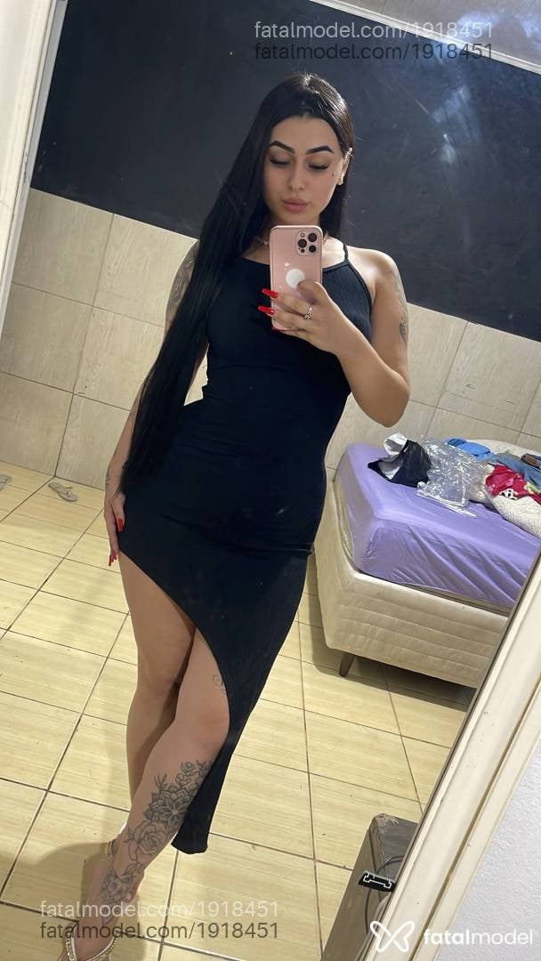 Acompanhante mulher morena (o) de olhos castanhos - Sofi Martins