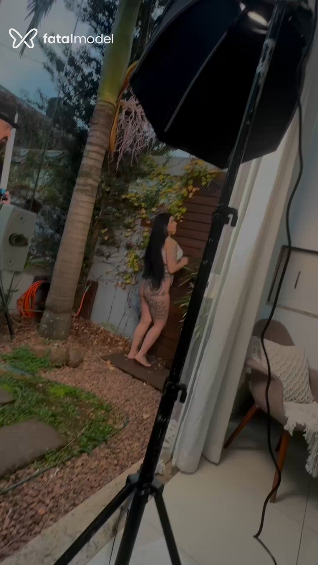 Acompanhante mulher morena (o) de olhos castanhos - Sofi Martins