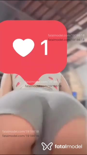 Acompanhante mulher trans com cabelo castanho de olhos castanhos em São Paulo Acompanhante mulher trans com cabelo castanho de olhos castanhos em São Paulo - Alice Belar