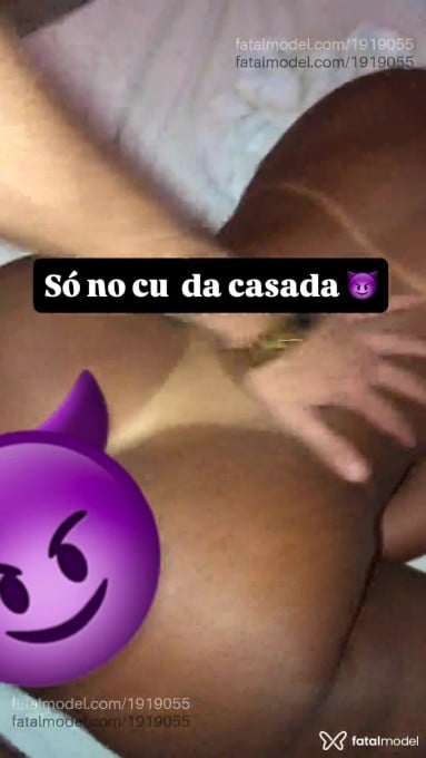 Acompanhante homem com cabelo castanho de olhos castanhos em Virtual Acompanhante homem com cabelo castanho de olhos castanhos em Virtual - Koda