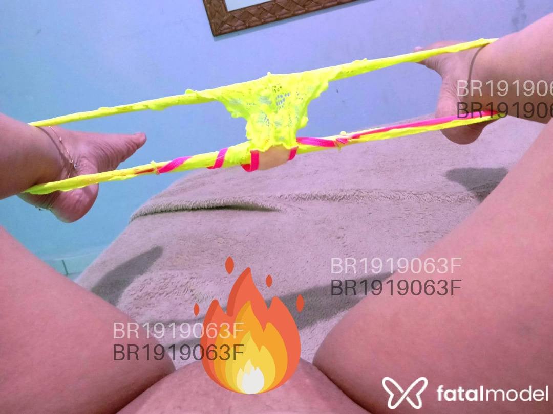 Acompanhante mulher morena (o) de olhos pretos em Joinville - Isadora Castro