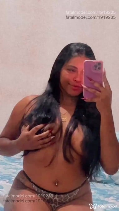 Acompanhante mulher morena (o) de olhos pretos em Guarapari - Fernanda