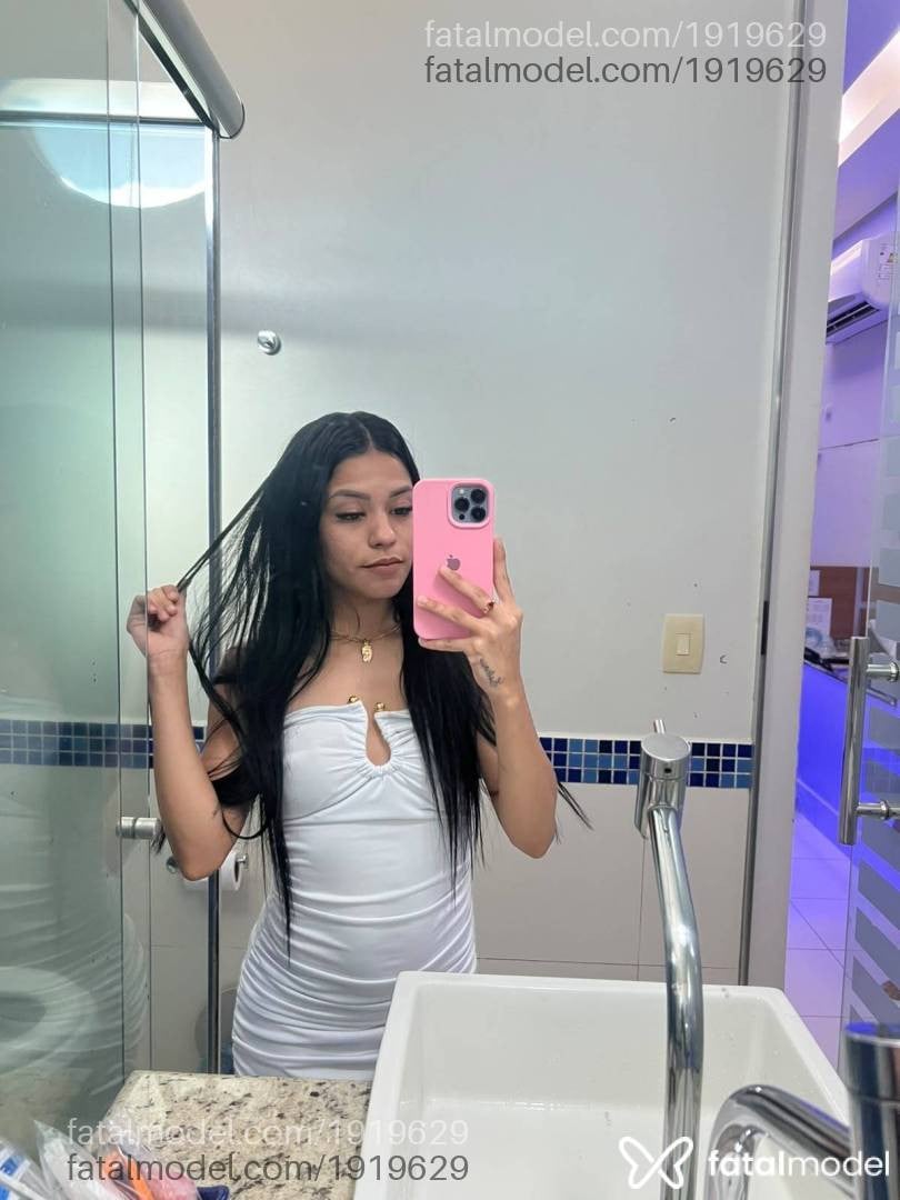 Acompanhante mulher morena (o) de olhos pretos em Manaus - Lara Silva