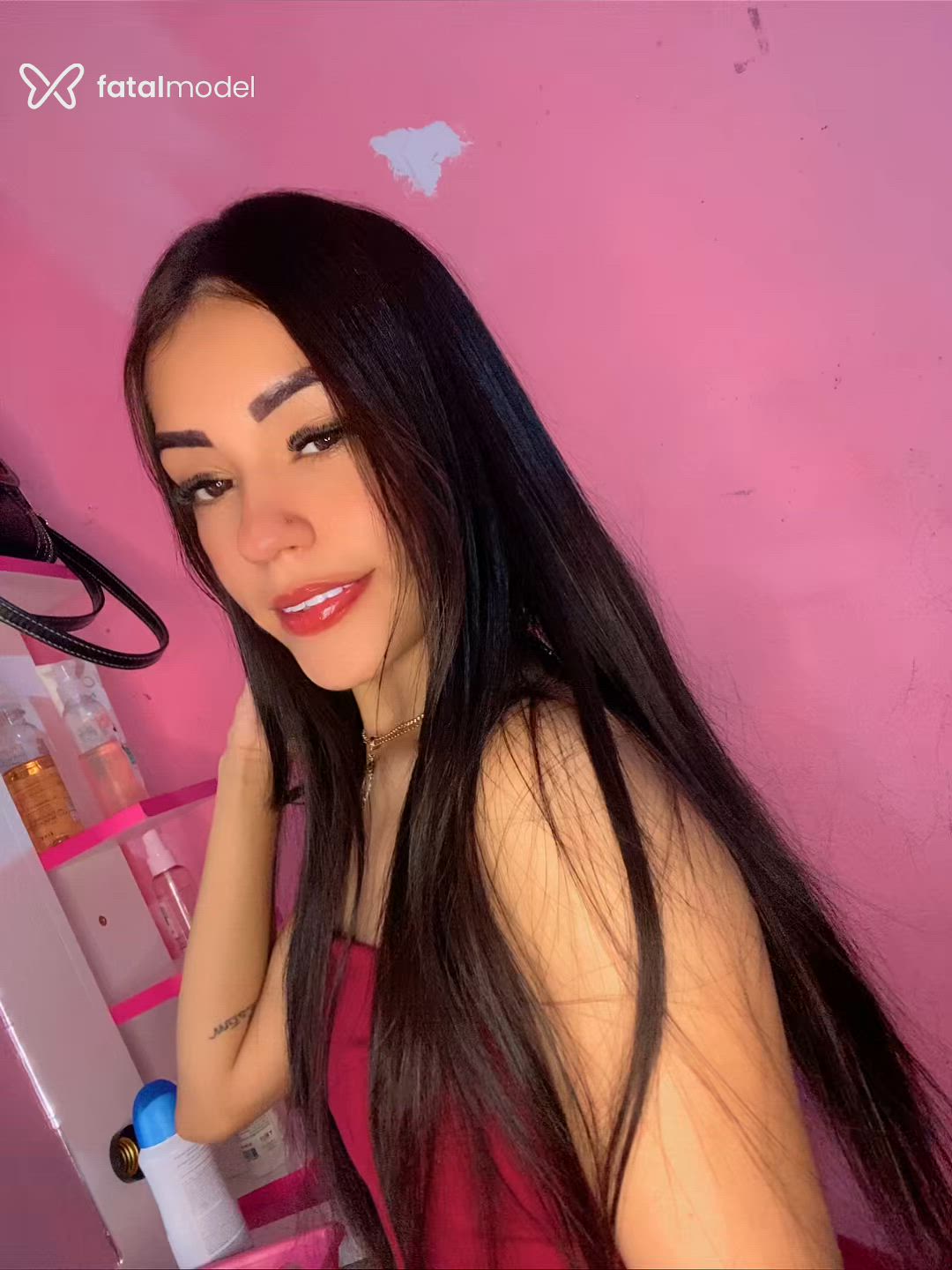 Acompanhante mulher morena (o) de olhos pretos em Manaus Acompanhante mulher morena (o) de olhos pretos em Manaus - Lara Silva