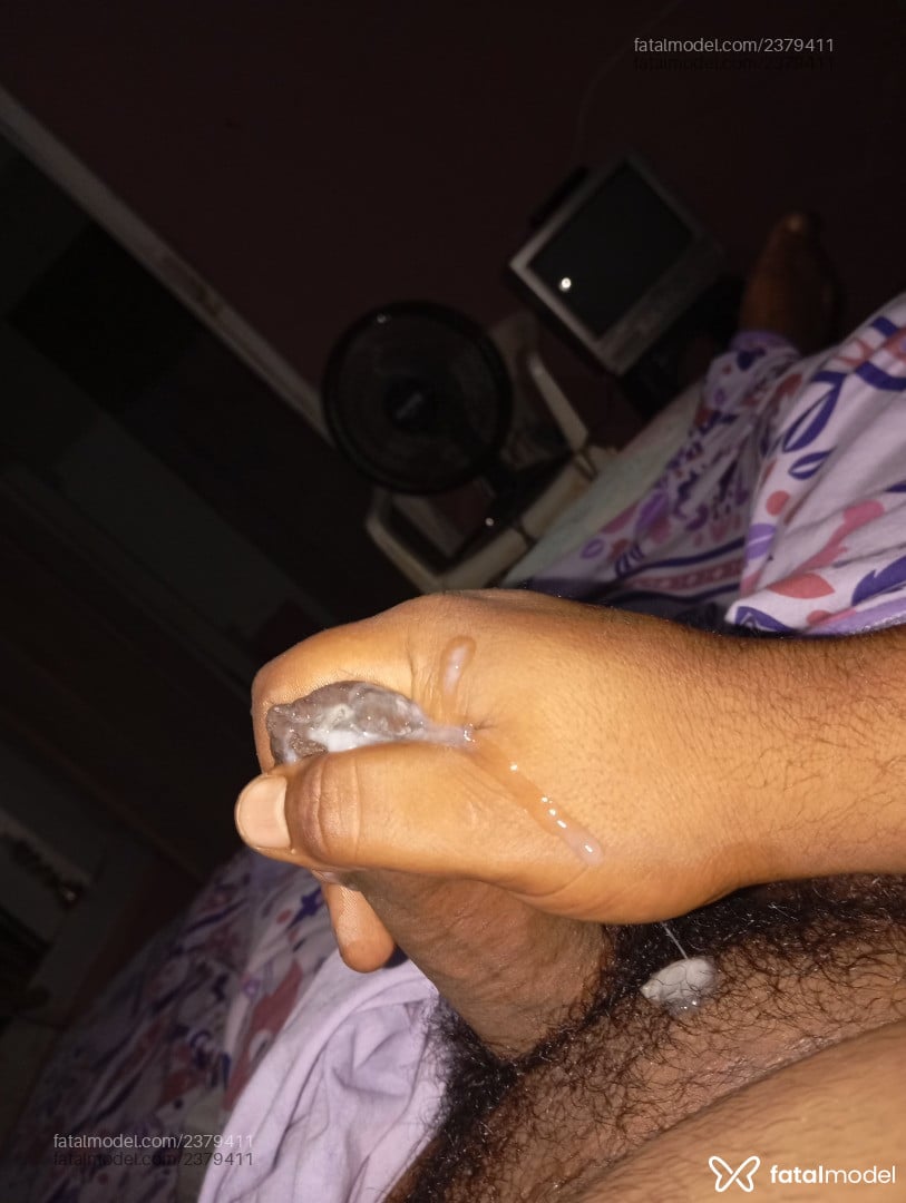 Acompanhante homem com cabelo castanho de olhos castanhos em Quirinópolis Acompanhante homem com cabelo castanho de olhos castanhos em Quirinópolis - Bagua