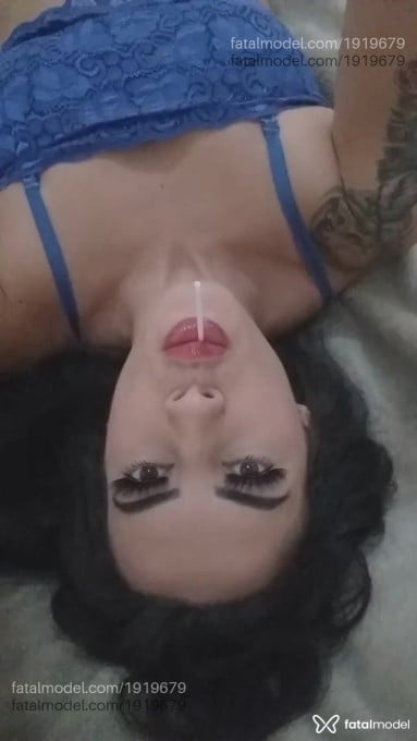 Acompanhante mulher morena (o) de olhos castanhos em Curitiba - Isabelle Pinheiro