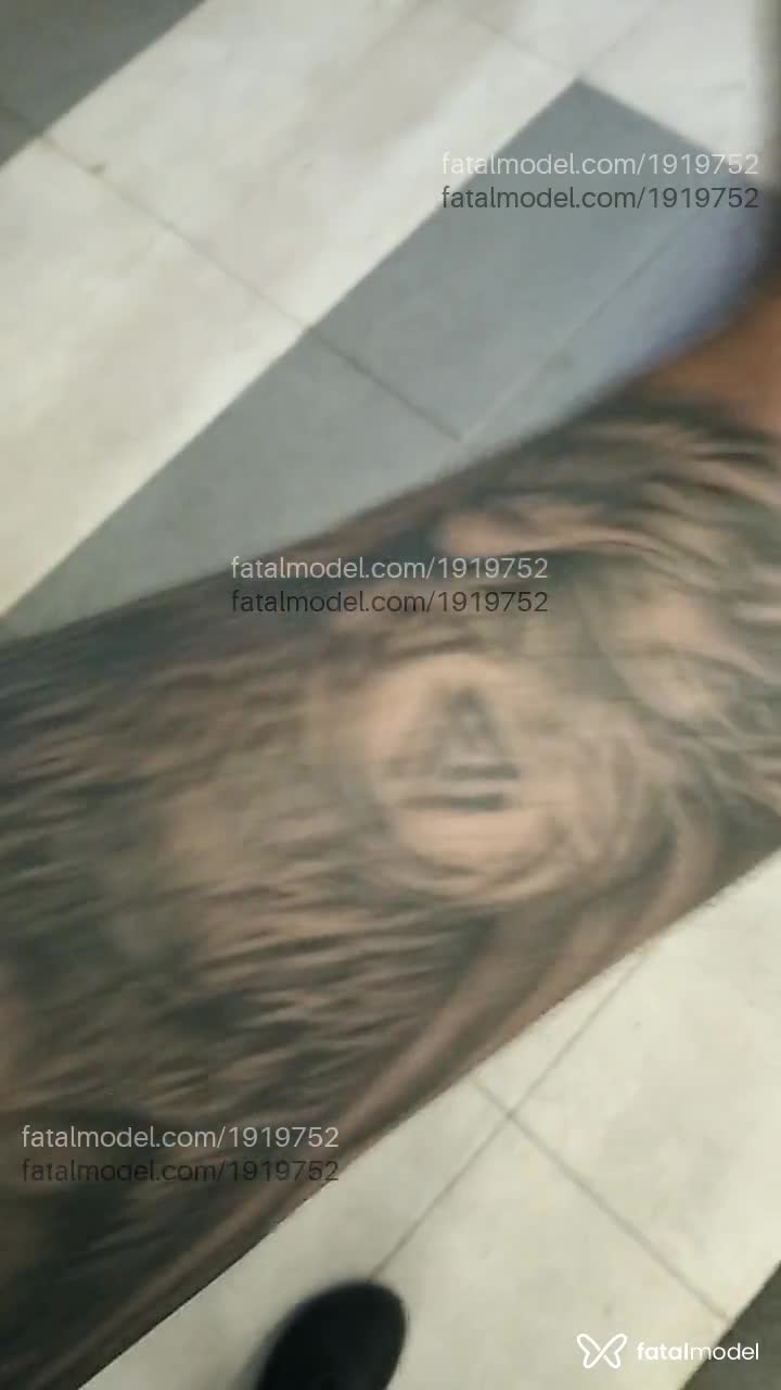 Acompanhante homem com cabelo castanho de olhos castanhos em São Paulo Acompanhante homem com cabelo castanho de olhos castanhos em São Paulo - Brunin