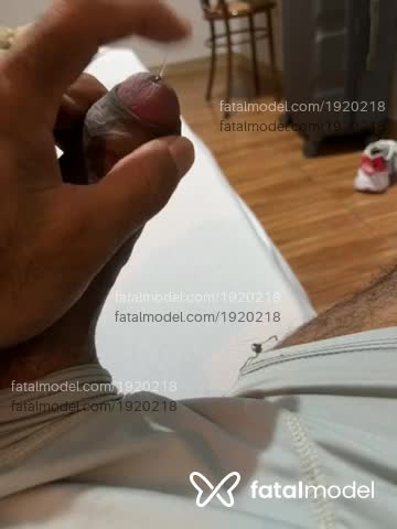 Acompanhante homem morena (o) de olhos pretos em Belo Horizonte Acompanhante homem morena (o) de olhos pretos em Belo Horizonte - Renner henry