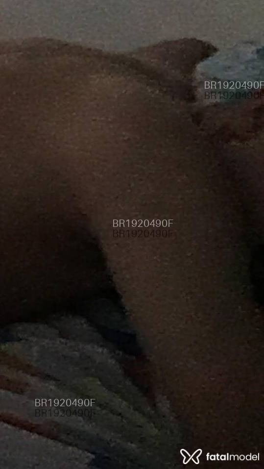 Acompanhante homem com cabelo castanho de olhos castanhos em Guaraqueçaba Acompanhante homem com cabelo castanho de olhos castanhos em Guaraqueçaba - EMANUEL MONTEIRO
