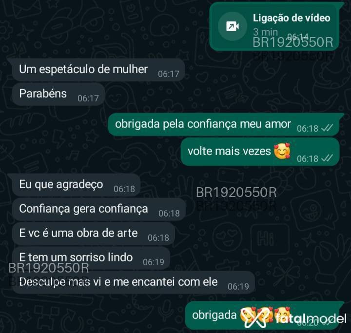 Acompanhante mulher loira (o) de olhos castanhos em Virtual Acompanhante mulher loira (o) de olhos castanhos em Virtual - Miranda