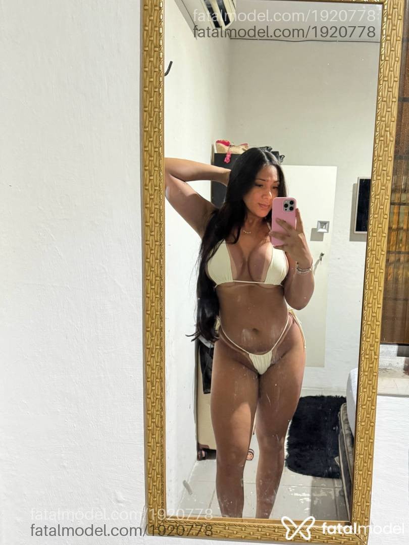Acompanhante mulher trans morena (o) de olhos castanhos - Valeska gomes