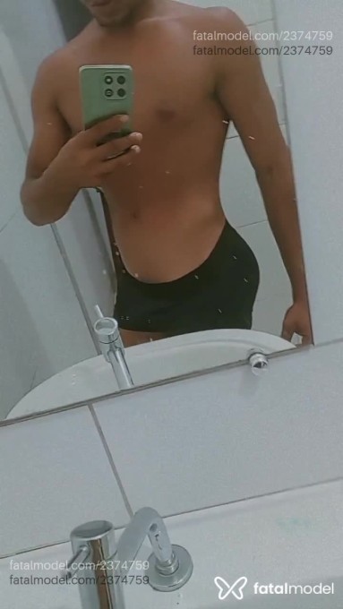 Acompanhante homem morena (o) de olhos castanhos em Araguaína - Kaiu Meneses