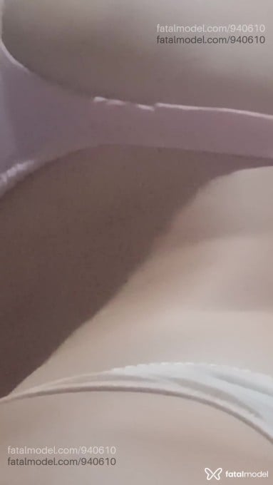 Acompanhante mulher trans com cabelo castanho de olhos castanhos - NicollyLima