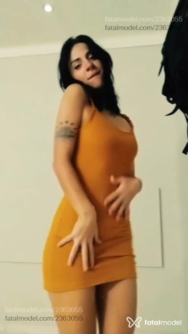 Acompanhante mulher morena (o) de olhos castanhos - Letícia Acompanhante mulher morena (o) de olhos castanhos - Letícia
