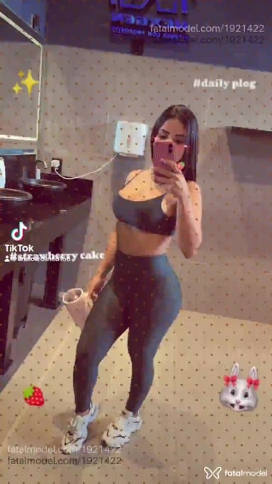 Acompanhante mulher morena (o) de olhos pretos em Lages Acompanhante mulher morena (o) de olhos pretos em Lages - Gaby