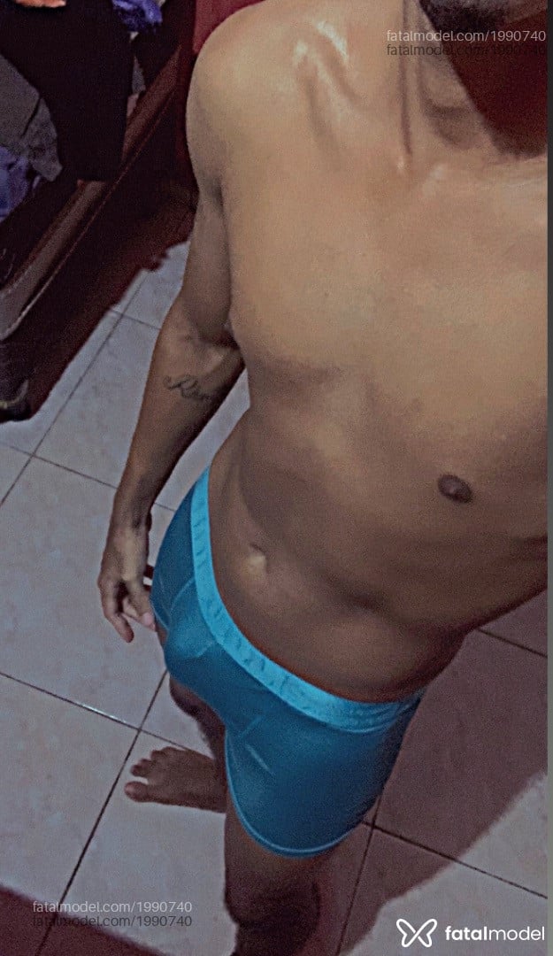 Acompanhante homem morena (o) de olhos castanhos em São Luís - TMoreira