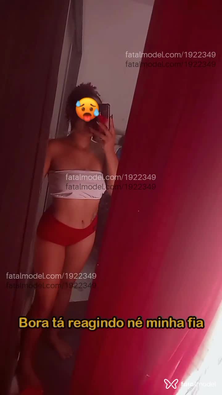 Acompanhante mulher com cabelo castanho de olhos castanhos em Vitória Acompanhante mulher com cabelo castanho de olhos castanhos em Vitória - Jasmine