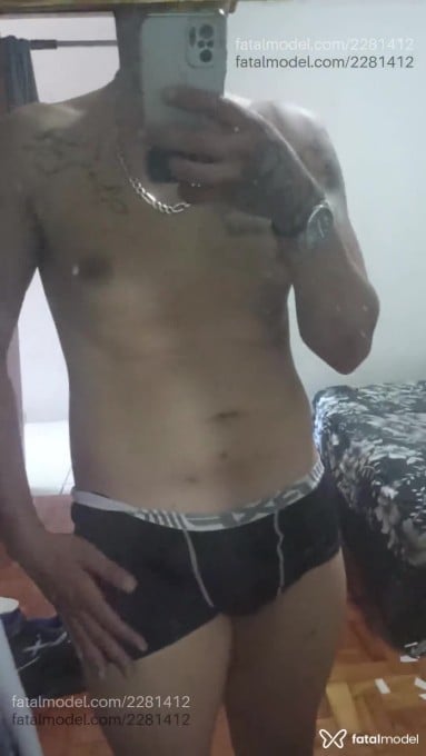 Acompanhante homem morena (o) de olhos castanhos em Amparo Acompanhante homem morena (o) de olhos castanhos em Amparo - Vertinho Scf