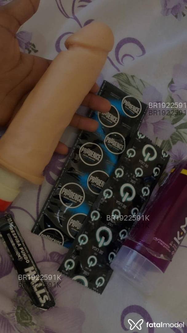 Acompanhante mulher morena (o) de olhos castanhos em Irecê Acompanhante mulher morena (o) de olhos castanhos em Irecê - Sabrina Garcia