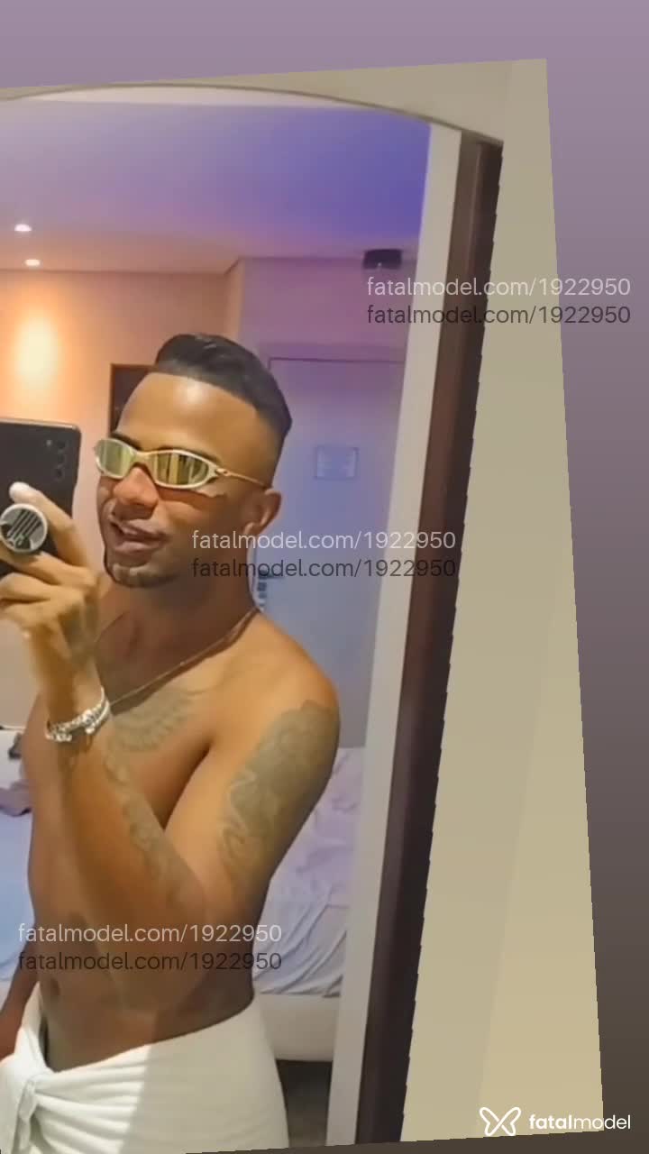 Acompanhante homem morena (o) de olhos pretos em São Paulo - Miguelzinho