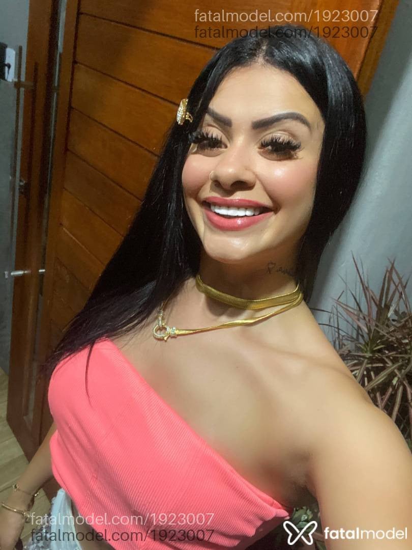 Acompanhante mulher morena (o) de olhos mel em Canoas - Rittinhaaa