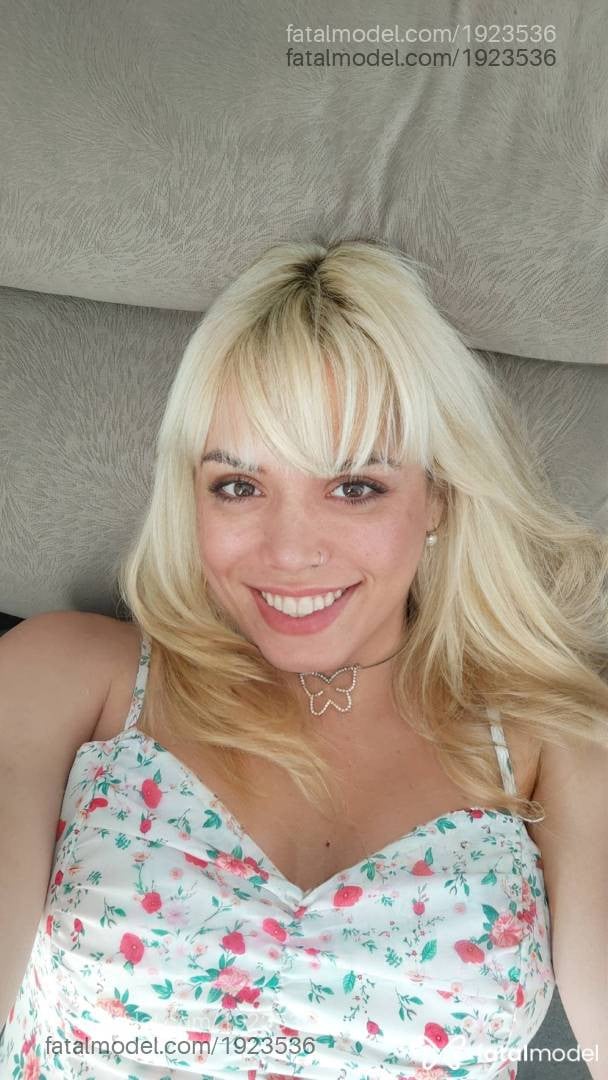 Acompanhante mulher trans loira (o) de olhos castanhos em Campinas Acompanhante mulher trans loira (o) de olhos castanhos em Campinas - Kel Angel