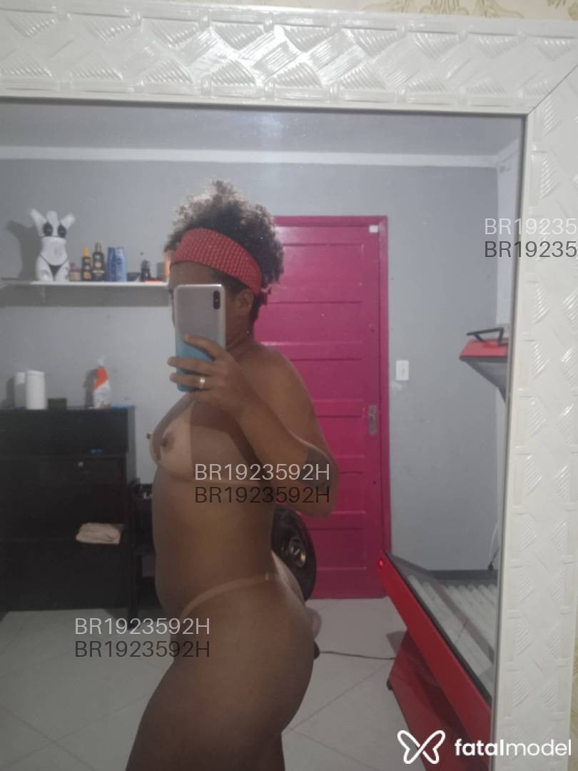 Acompanhante mulher com cabelo castanho de olhos castanhos em São Paulo - Yasmim