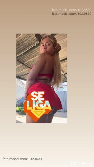 Acompanhante mulher trans loira (o) de olhos castanhos em Lavras Acompanhante mulher trans loira (o) de olhos castanhos em Lavras - Carolina Lins