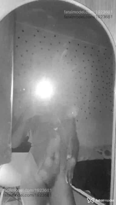 Acompanhante mulher morena (o) de olhos pretos em Pindamonhangaba - Luna Mendes