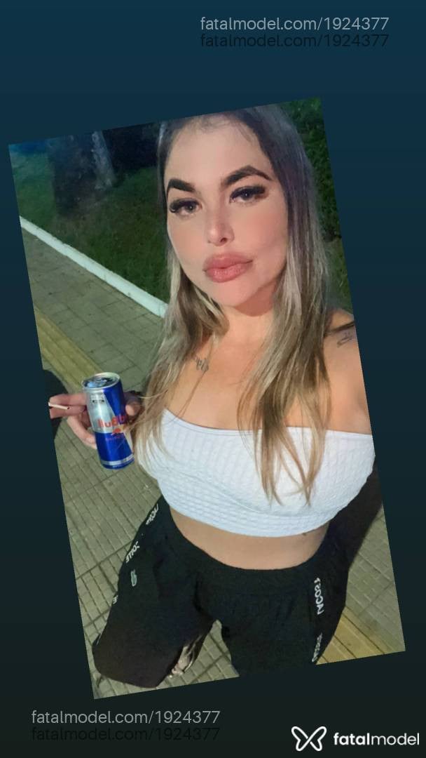 Acompanhante mulher loira (o) de olhos verdes em Penápolis - Gabriella