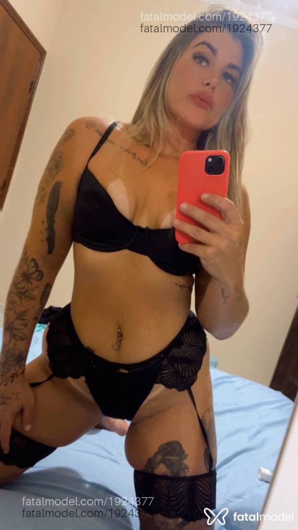 Acompanhante mulher loira (o) de olhos verdes - Gabriella