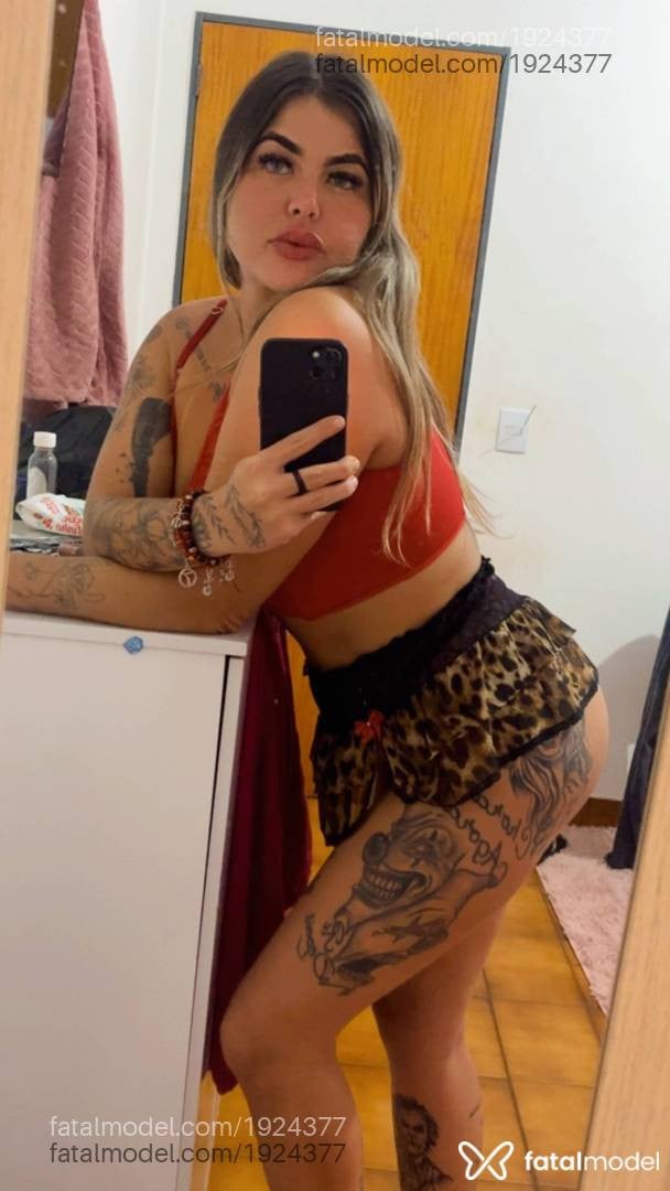 Acompanhante mulher loira (o) de olhos verdes - Gabriella