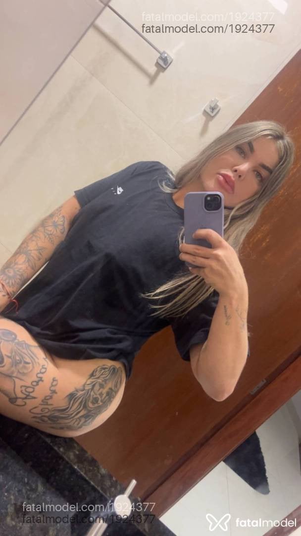 Acompanhante mulher loira (o) de olhos verdes - Gabriella