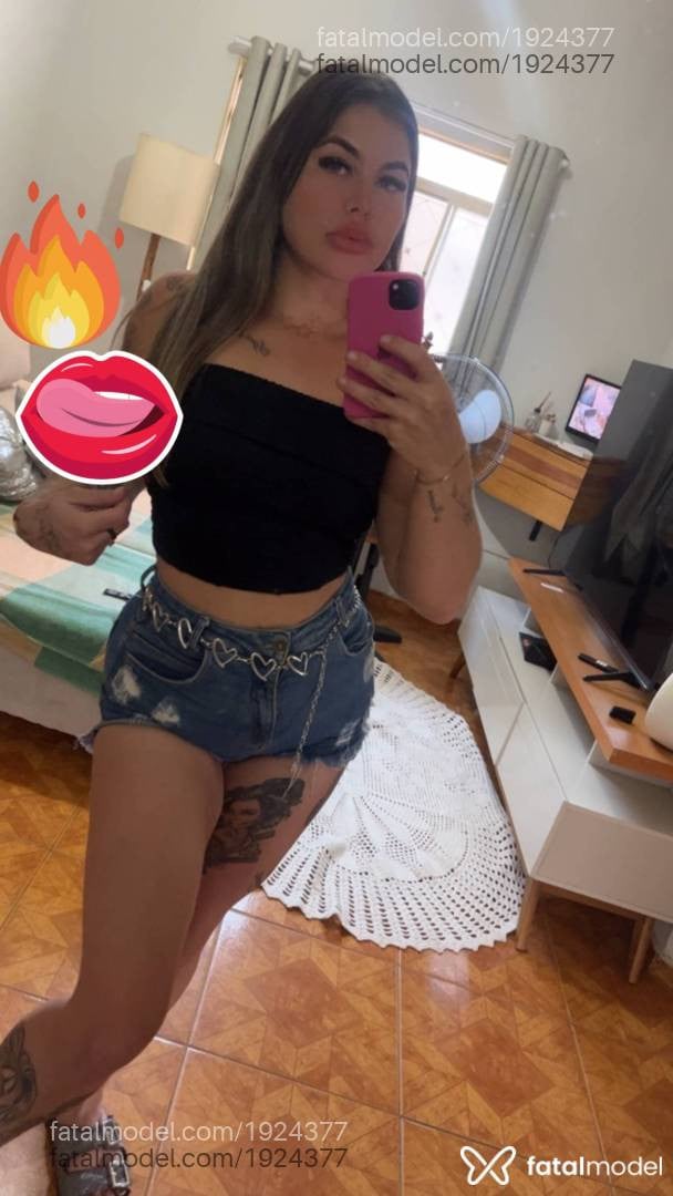 Acompanhante mulher loira (o) de olhos verdes - Gabriella