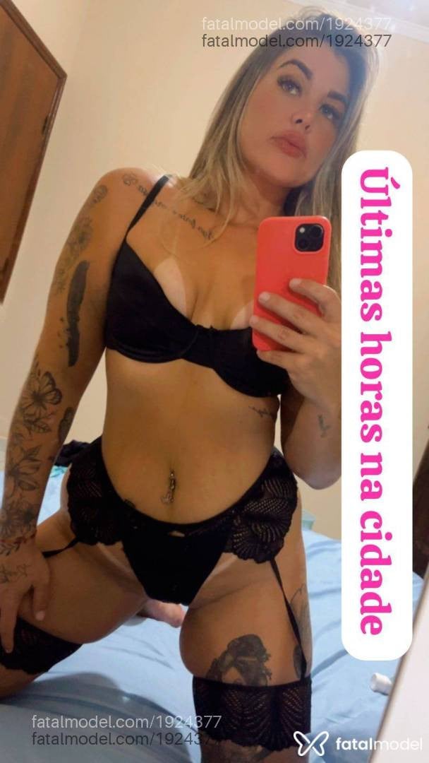 Acompanhante mulher loira (o) de olhos verdes - Gabriella