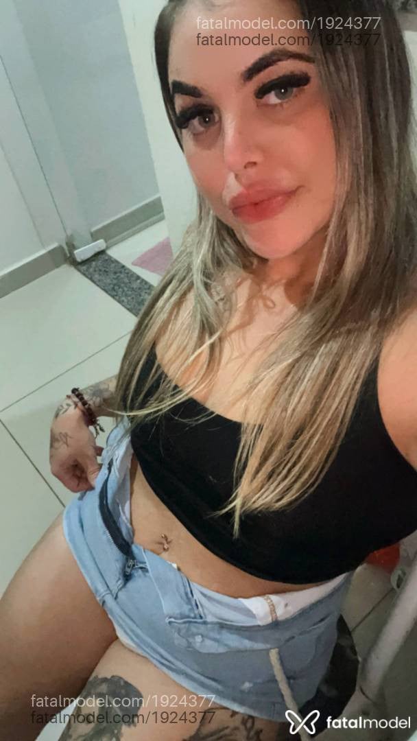 Acompanhante mulher loira (o) de olhos verdes em Penápolis - Gabriella