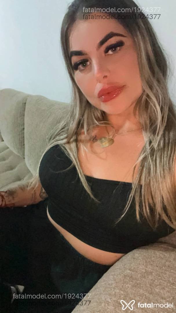 Acompanhante mulher loira (o) de olhos verdes - Gabriella