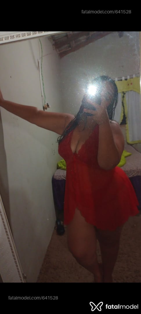 Acompanhante mulher morena (o) de olhos castanhos em Frutal - Izabella