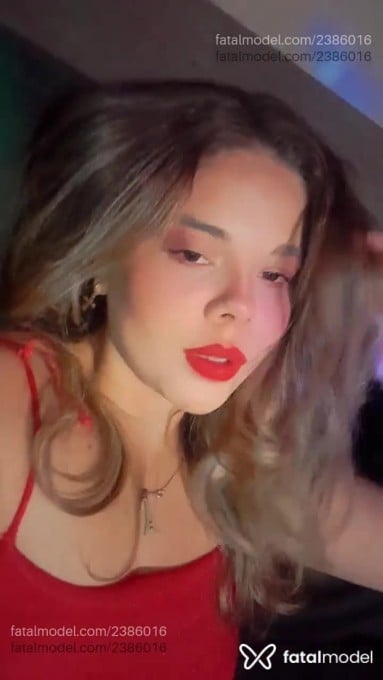 Acompanhante mulher loira (o) de olhos castanhos em Itabuna - Alice