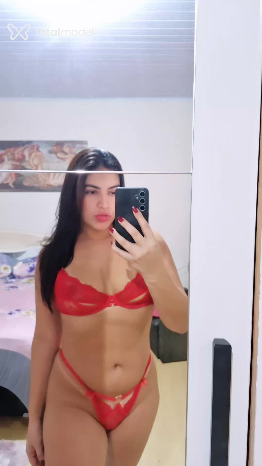 Acompanhante mulher morena (o) de olhos castanhos em Campos Novos Acompanhante mulher morena (o) de olhos castanhos em Campos Novos - Pâmela