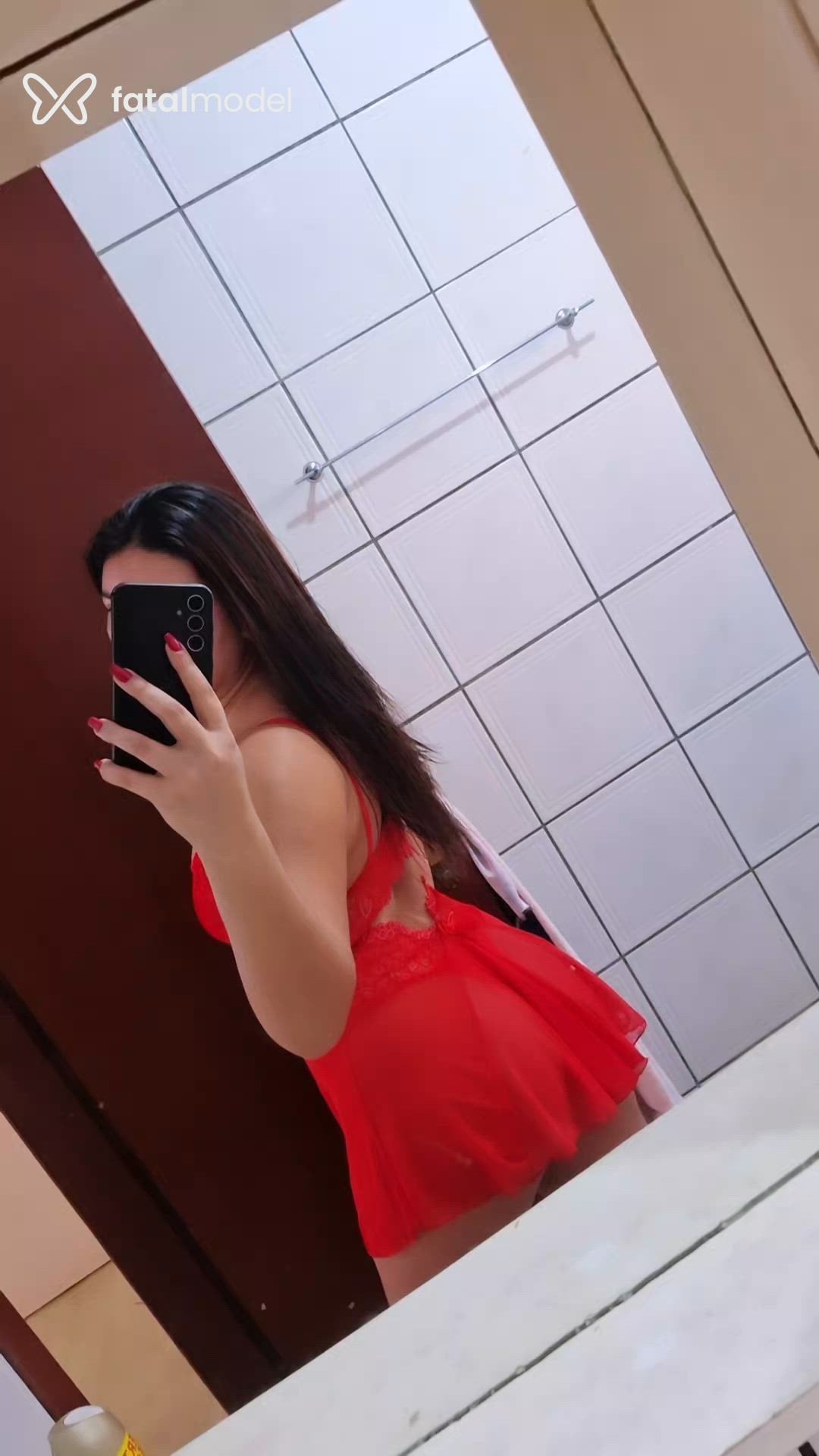 Acompanhante mulher morena (o) de olhos castanhos em Campos Novos Acompanhante mulher morena (o) de olhos castanhos em Campos Novos - Pâmela