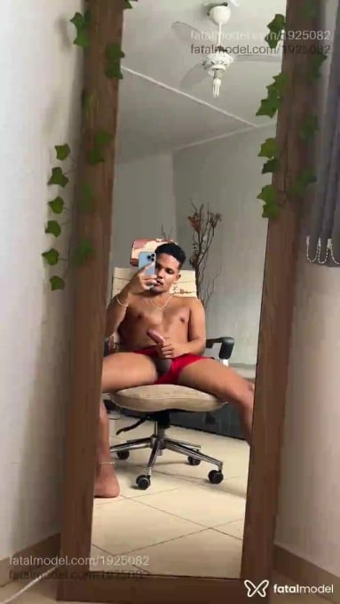 Acompanhante homem morena (o) de olhos castanhos em Ribeirão Preto - Yan Castro
